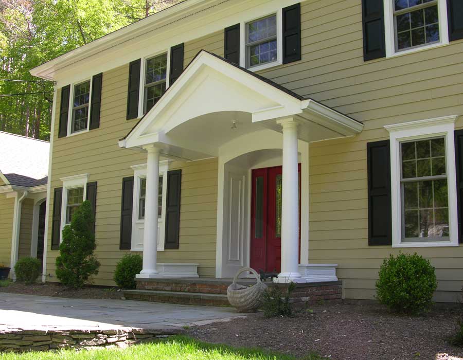 A roof overhang is more aesthetically pleasing