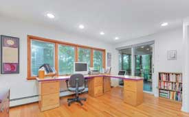 An uncluttered and Tidy workspace