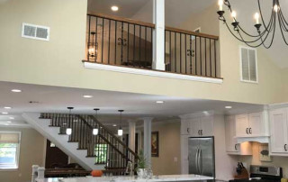 Special Features - Vaulted Ceilings